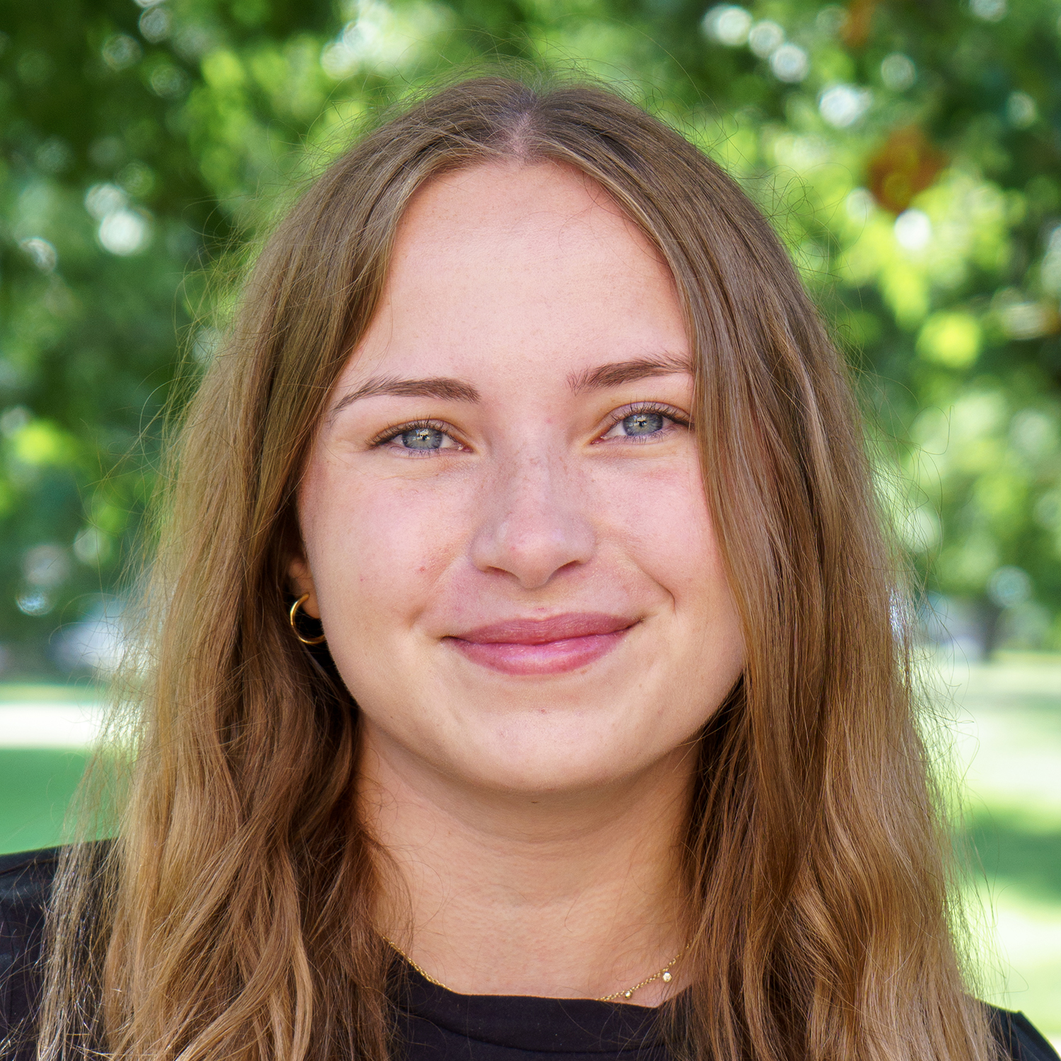 Headshot of Brooke Robbins