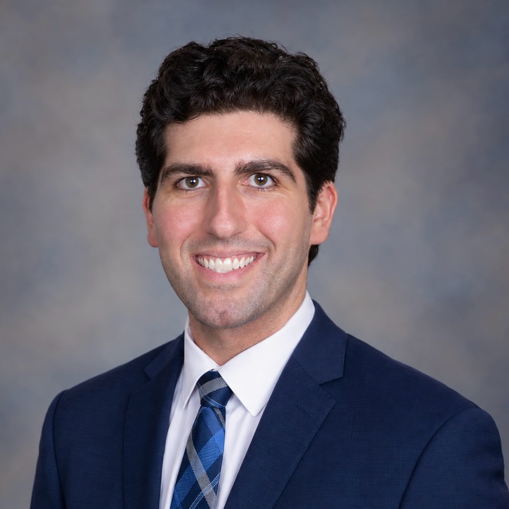 Headshot of Gabe Cohlmia