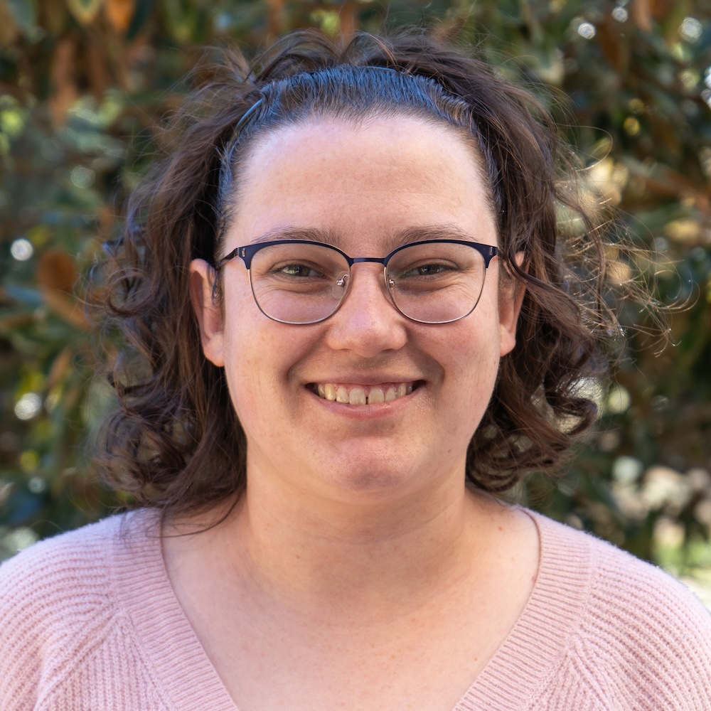 Headshot of Raina Melvin